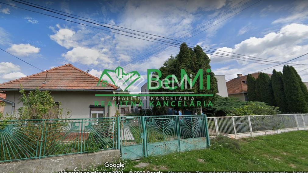 Predaj starší rodinný dom Vráble, NR (107-12-ERF)