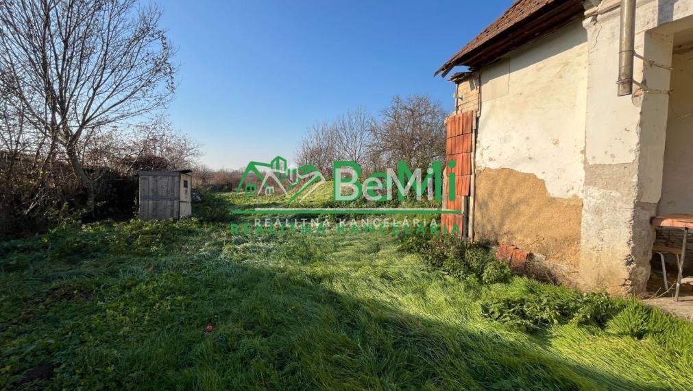 Predaj rodinný dom, pozemok  ZNÍŽENÁ CENA, LEVICE, Sikenica  (067-12-MIJK)