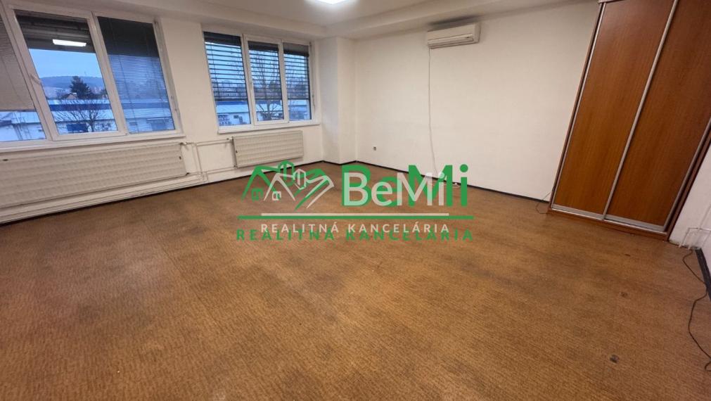 NA PRENÁJOM – kancelárske priestory od 15 do 54 m2, Nitra – Mlynárce