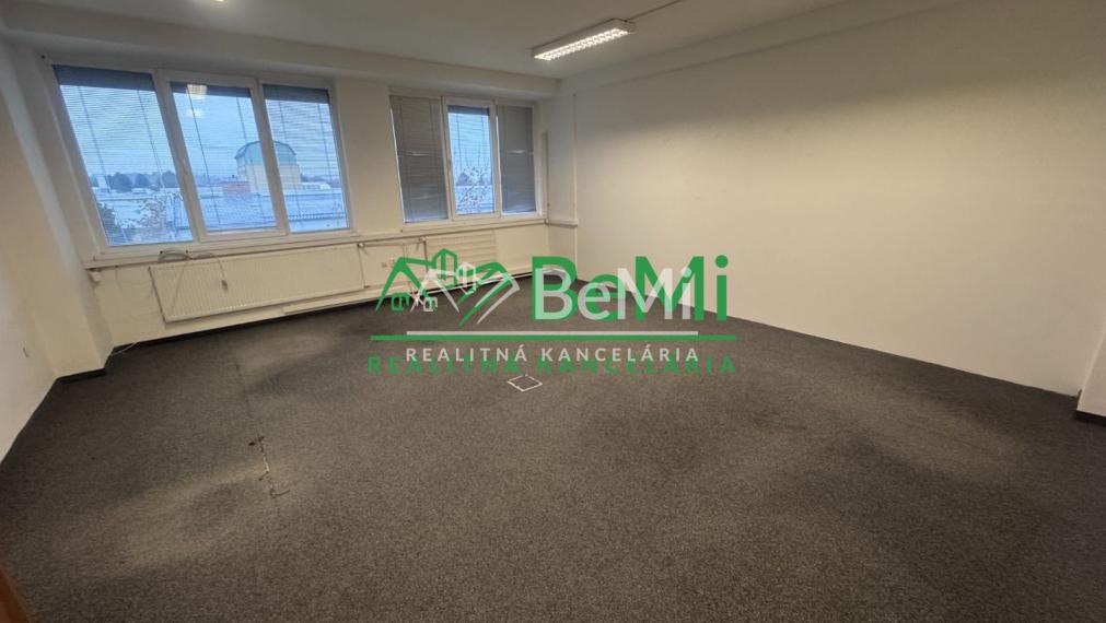 NA PRENÁJOM – kancelárske priestory od 15 do 54 m2, Nitra – Mlynárce
