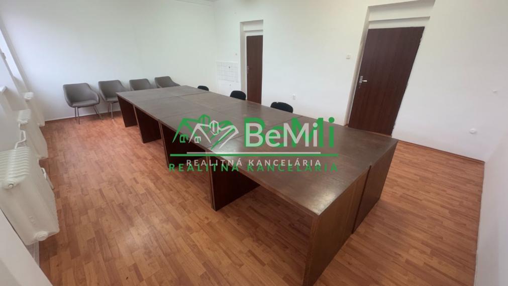 NA PRENÁJOM – kancelárske priestory od 18 do 37 m2, Nitra – Chrenová