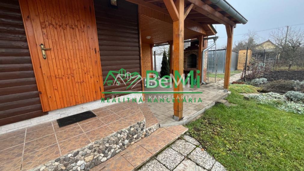 Predaj  záhradná  rekreačnej chata so záhradou -  Levice (071-13-MIJK)