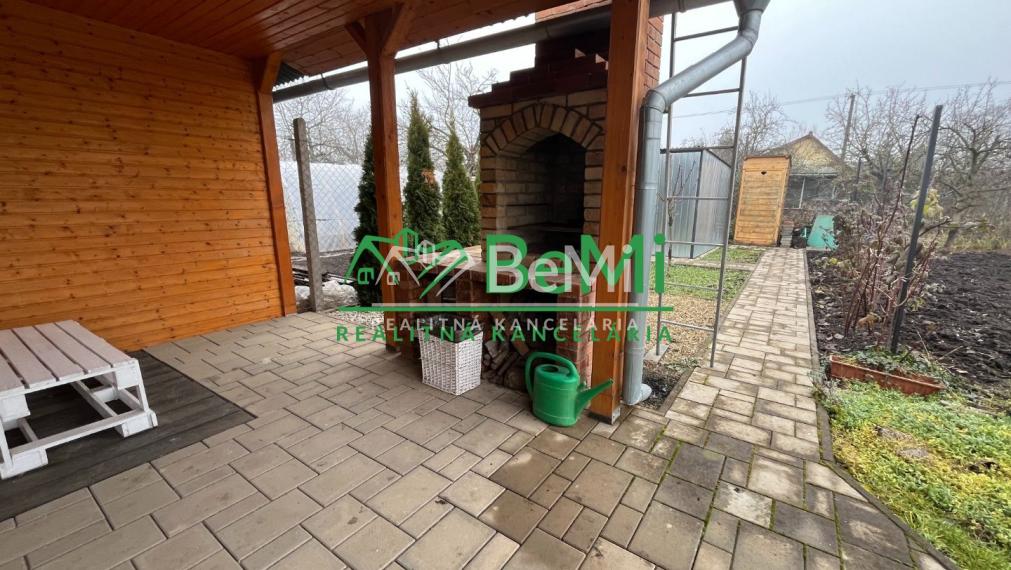 Predaj  záhradná  rekreačnej chata so záhradou -  Levice (071-13-MIJK)