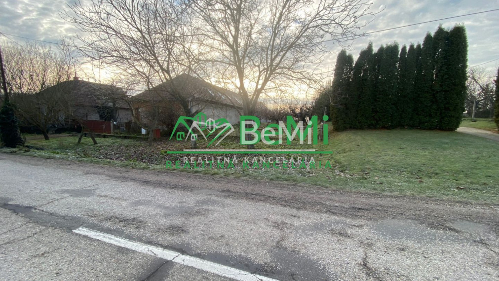 Veľké Chyndice pozemok 582 m2 ID 535-14-MIG