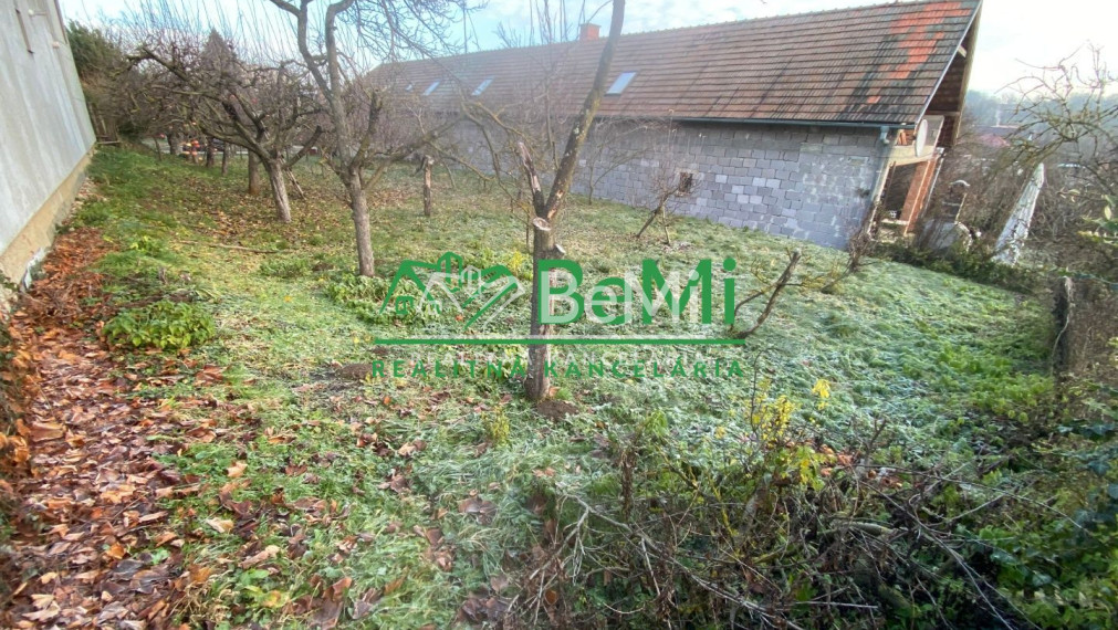 Veľké Chyndice pozemok 582 m2 ID 535-14-MIG