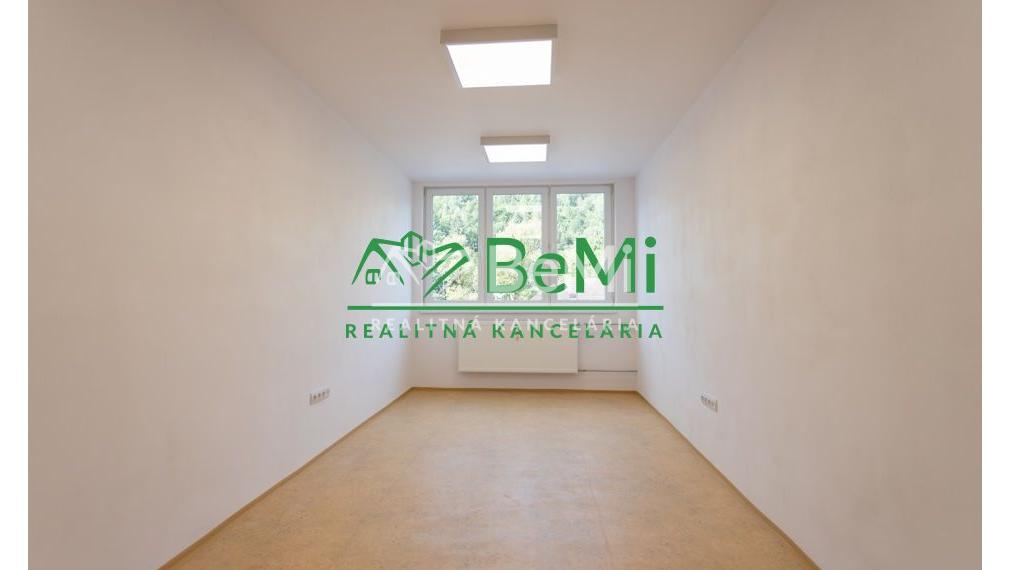 Výrobná hala na prenájom v Ružomberku ID: 002-28-TECUa