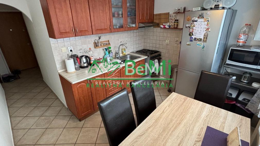 Exkluzívne predáme 2 izbový byt s garážou Rumanová