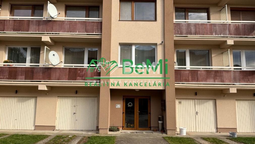 Exkluzívne predáme 2 izbový byt s garážou Rumanová