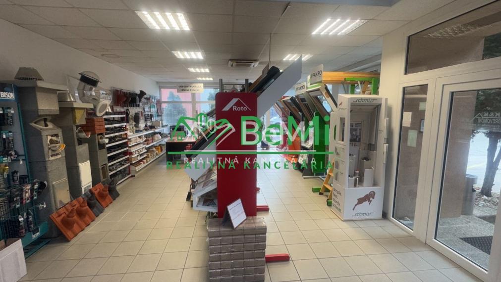 Moderný obchodno-administratívny komplex so skladom Nitra, Priemyselná ul.