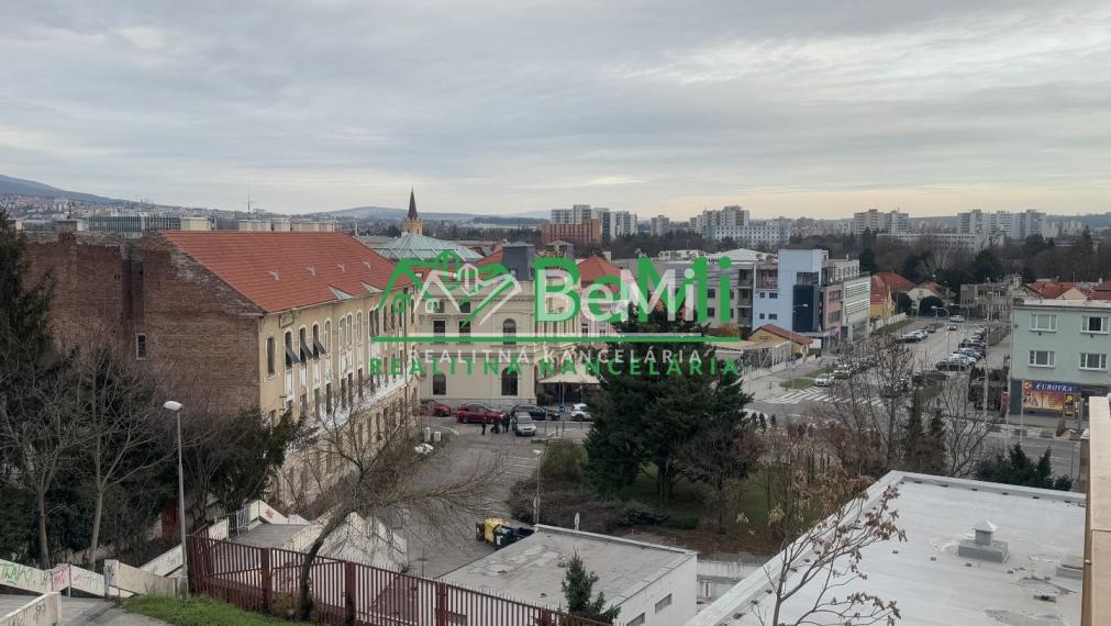 Luxusný 3-izbový byt s parkovacím miestom v srdci Nitry – Orbis Premium