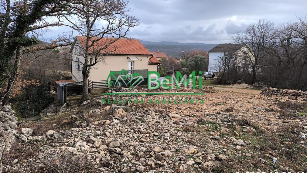 Ponúkame Vám rekreačný pozemok na ostrove Krk v Chorvátsku