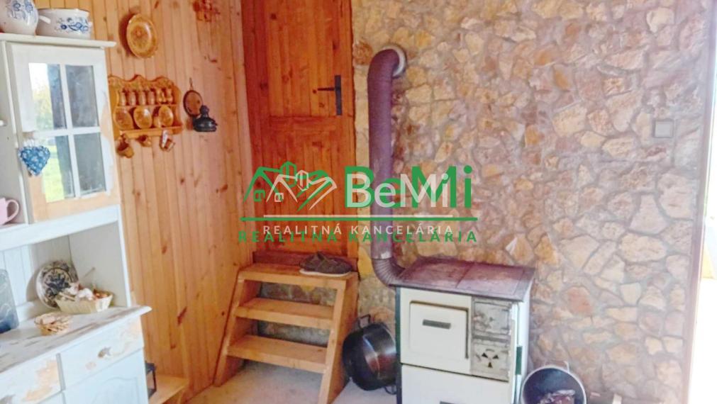 Predaj viničného domu s vinohradom - Čaka (042-12-HEKA)