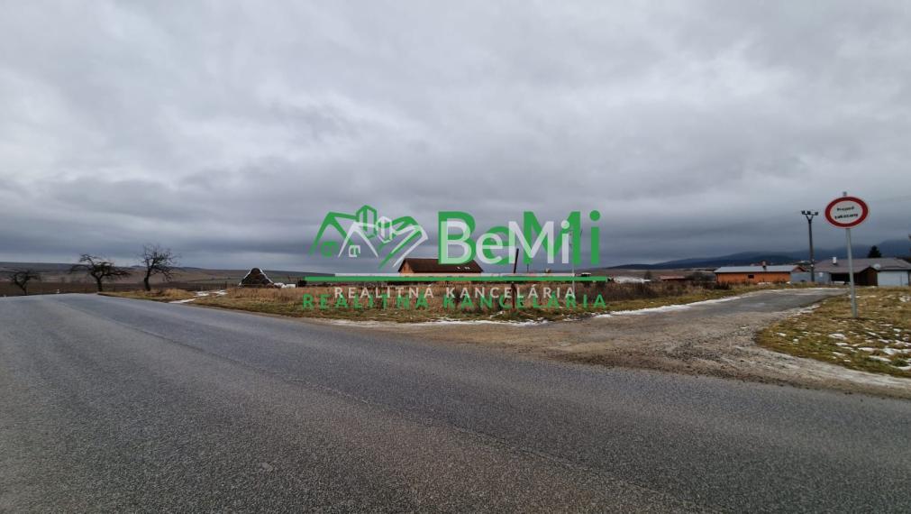 Stavebný pozemok v obci Spišské Tomášovce ID:003-24-TECUa