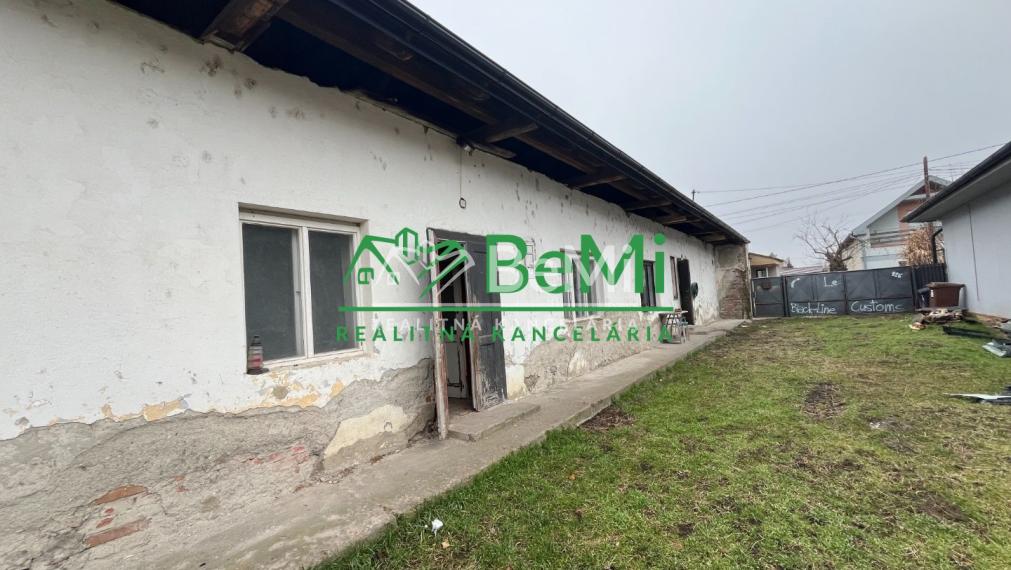 Predaj rodinný dom s pozemkom LEVICE  (074-12-MIJK)