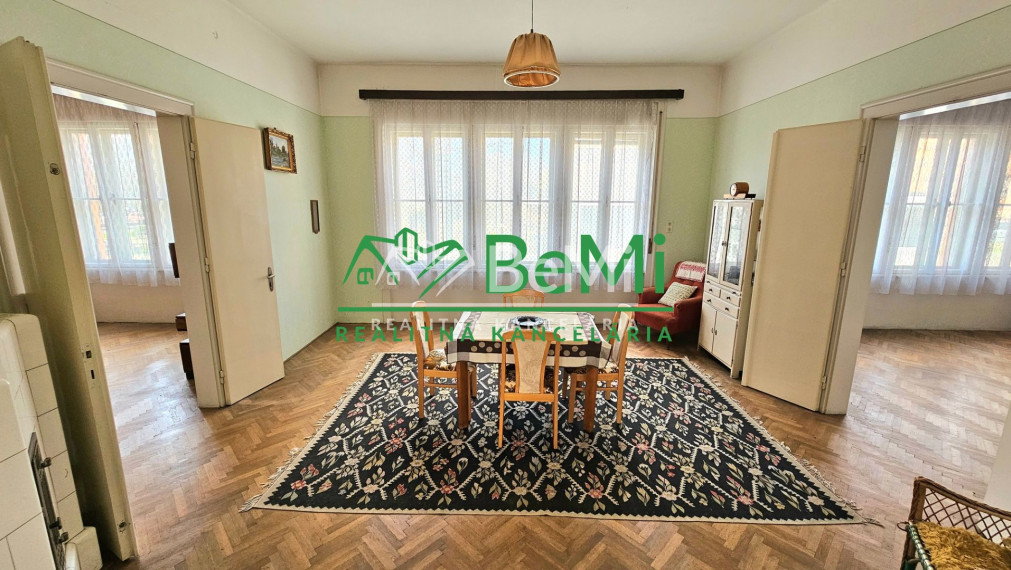 RODINNÁ VILA V CENTRE RIMAVSKEJ SOBOTY -EXKLUZÍVNE NA PREDAJ