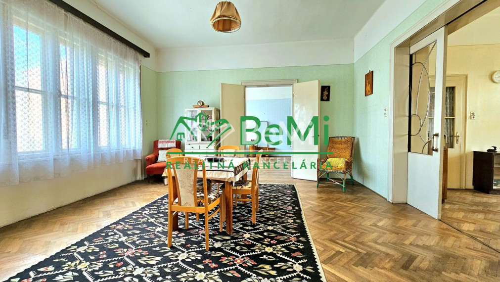 RODINNÁ VILA V CENTRE RIMAVSKEJ SOBOTY -EXKLUZÍVNE NA PREDAJ