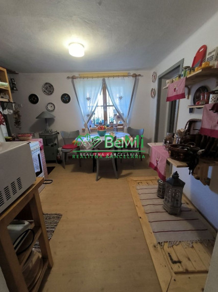 Chata, chalupa, dom  Čadca, 978m2   145-13-PEMOa