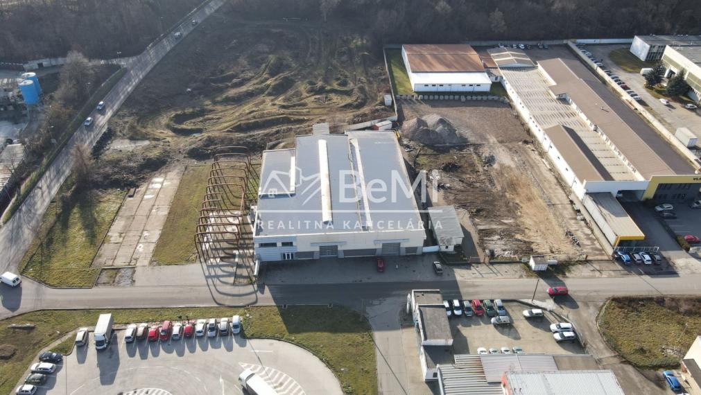 PREDAJ -VÝROBNÁ HALA SO SKLADOVÝMI PRIESTORMI ID 029-18-FIJAa