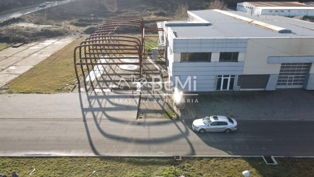 PREDAJ -VÝROBNÁ HALA SO SKLADOVÝMI PRIESTORMI ID 029-18-FIJAa