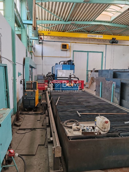 PREDAJ -VÝROBNÁ HALA SO SKLADOVÝMI PRIESTORMI ID 030-18-FIJAa