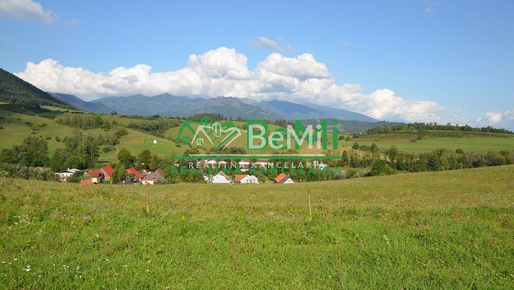 Pozemok  v obci Prosiek na predaj ID: 008-14-TECUa