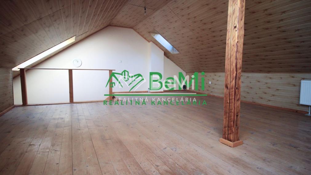 Objekt na bývanie a podnikanie ID: 007-12-TECUa