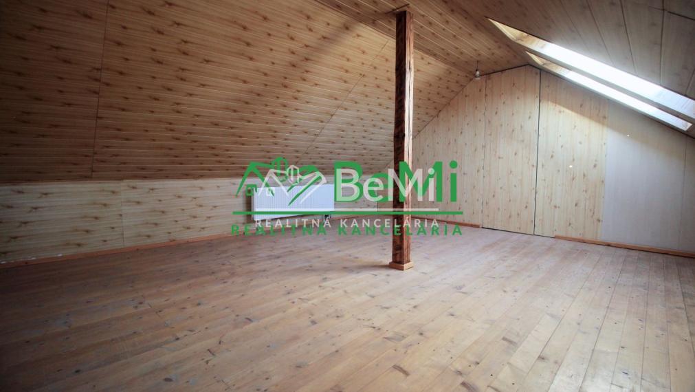 Objekt na bývanie a podnikanie ID: 007-12-TECUa