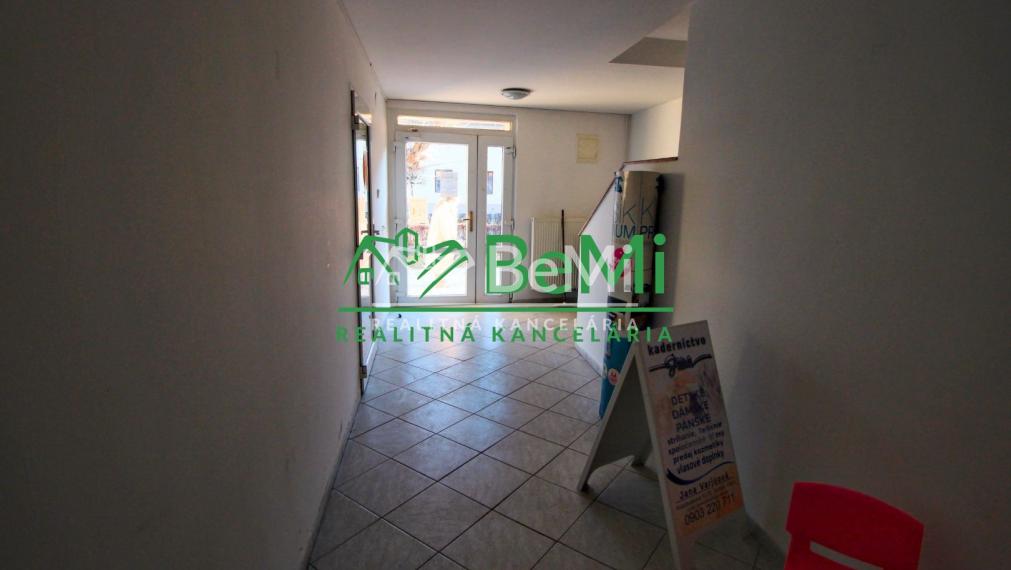 Objekt na bývanie a podnikanie ID: 007-12-TECUa