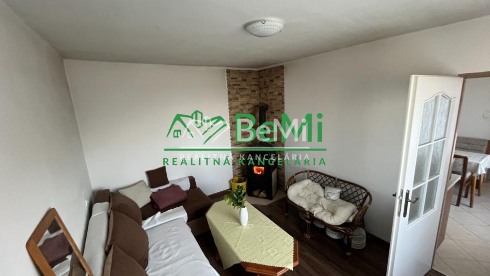 Na predaj RD N. Blatnica 103-12-ROCHa