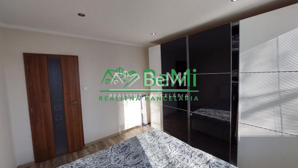 Na predaj zrekonštruovaný 2 izbový byt v meste Piešťany