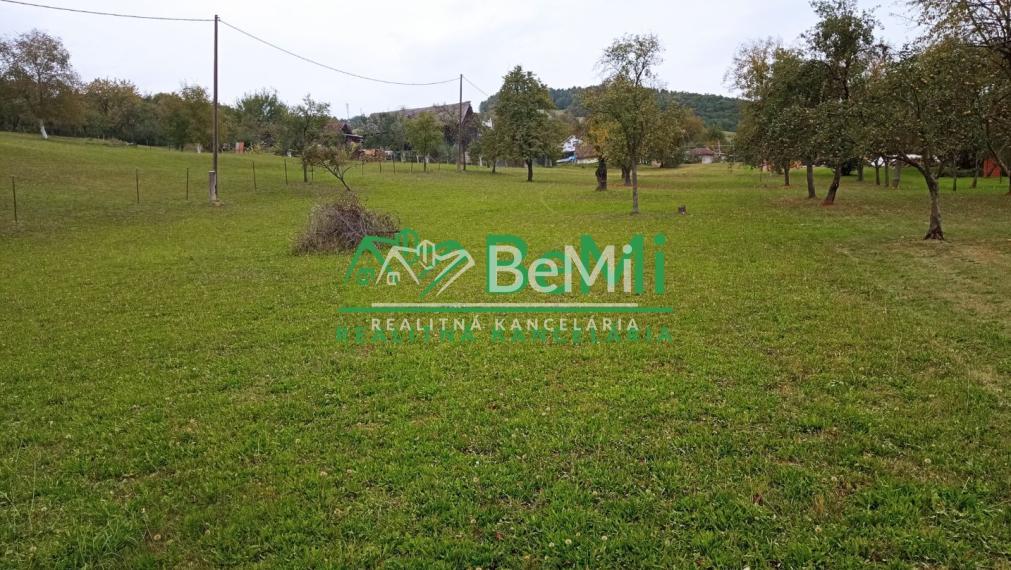 Stavebný pozemok vo Vyšnom Kručove na predaj