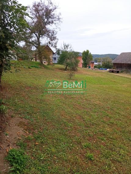 Stavebný pozemok vo Vyšnom Kručove na predaj