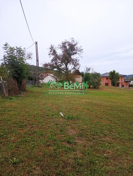 Stavebný pozemok vo Vyšnom Kručove na predaj