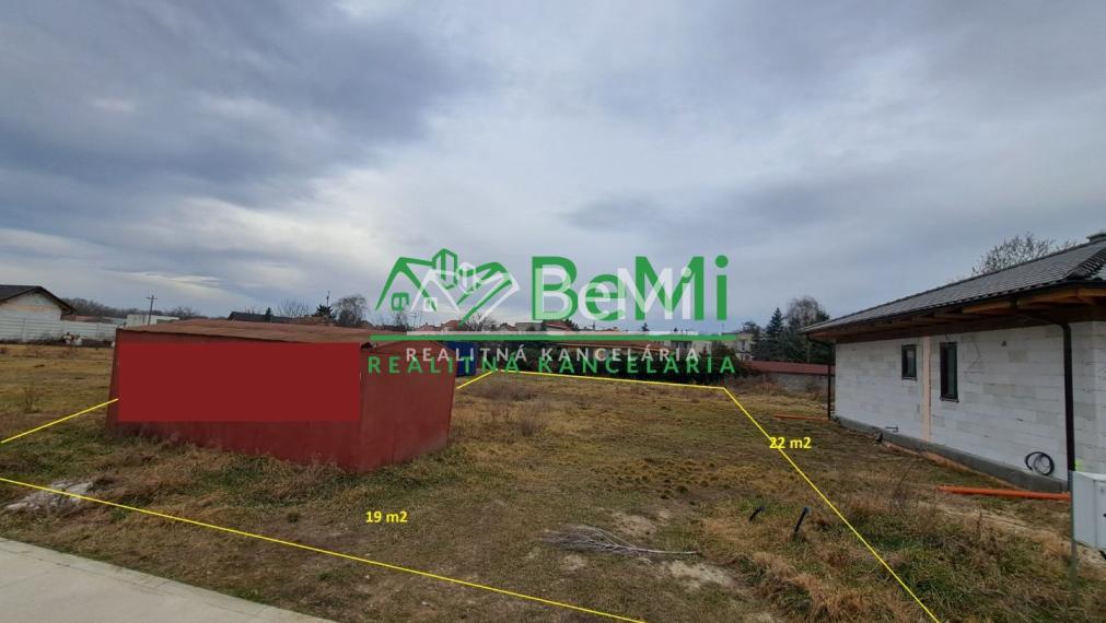 Stavebný pozemok v obci Šintava/ o výmere 635 m2 - novo vybudovaná štvrť Malé Sihote ID 027-14-EVBA