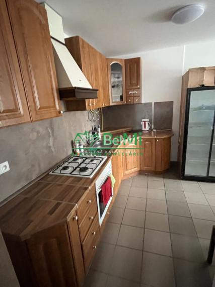 TO - predaj komerčnej budovy 105-15-ROCHE