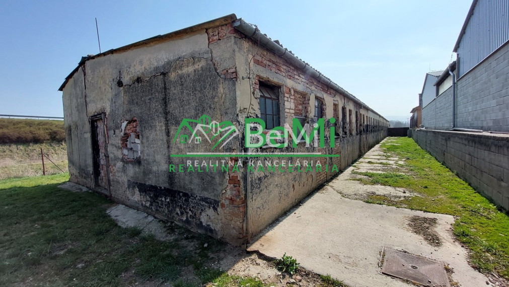 Na predaj hospodárska budova meste Topoľčany