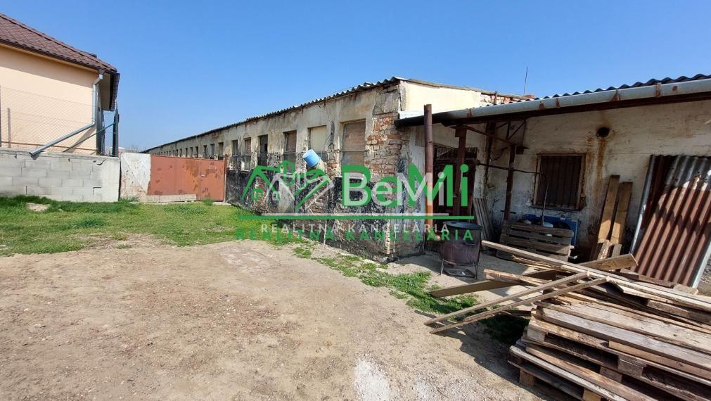 Na predaj hospodárska budova meste Topoľčany