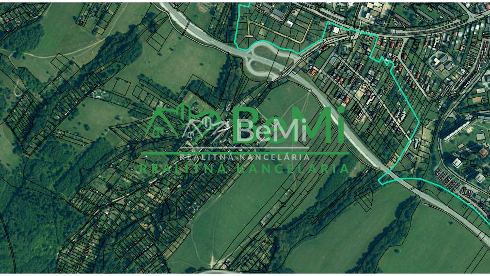 Na predaj rekreačný pozemok, so stavebným investičným potenciálom