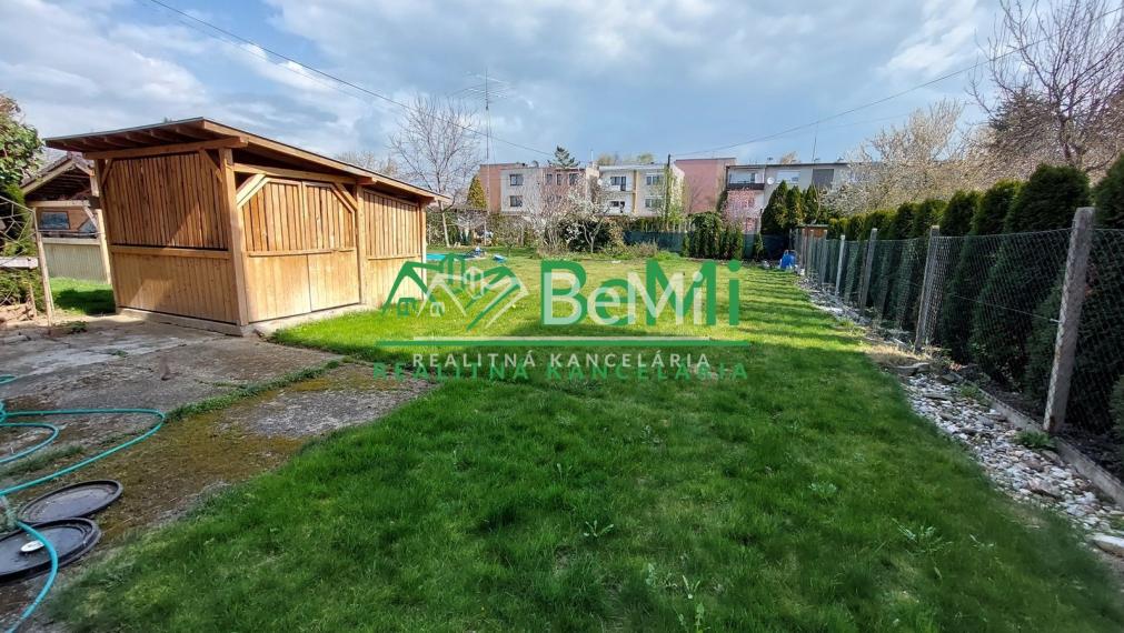 Na predaj rodinný dom v meste Topoľčany - ID 192-12-LUGUE