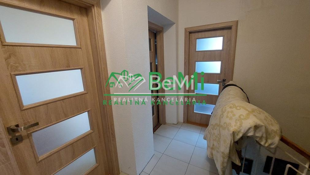 Na predaj rodinný dom v meste Topoľčany - ID 192-12-LUGUE