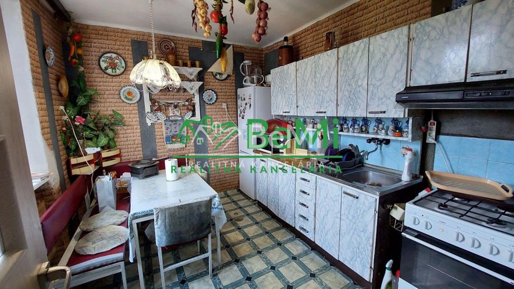 Na predaj rodinný dom v meste Topoľčany - ID 192-12-LUGUE