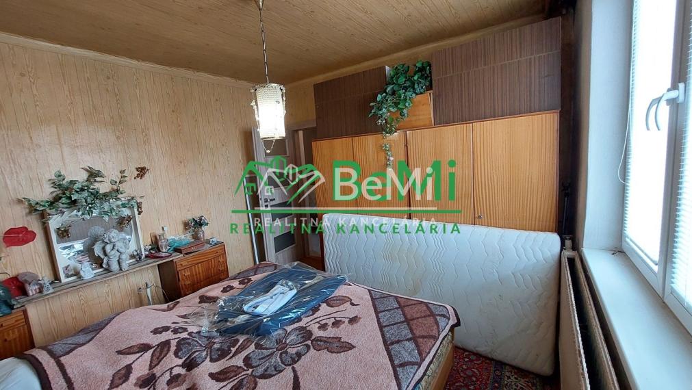 Na predaj rodinný dom v meste Topoľčany - ID 192-12-LUGUE