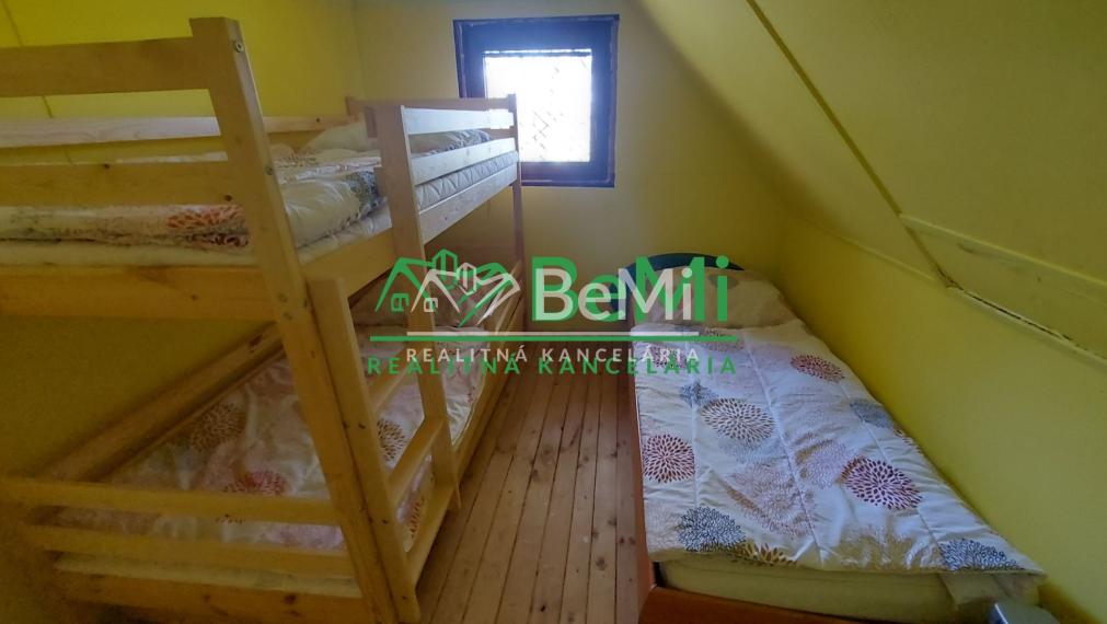 Predaj chata rekreačná  Jelenec, okr. Nitra (213-13-JUF)