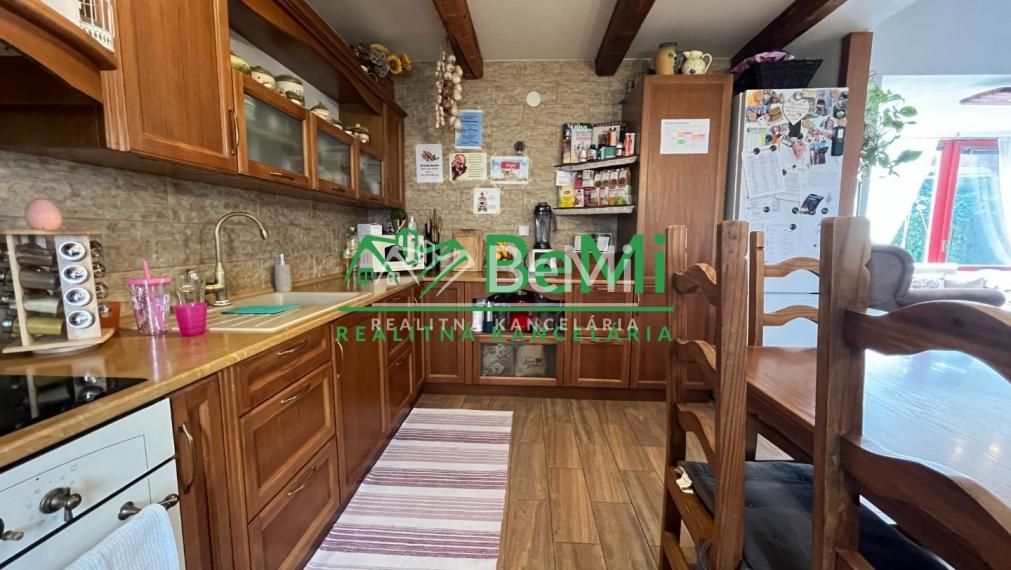 Predaj  rodinný dom -  Brehy /Nová Baňa/    089-12-MIJK