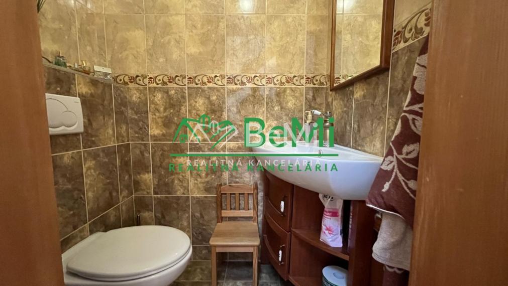 Predaj  rodinný dom -  Brehy /Nová Baňa/    089-12-MIJK