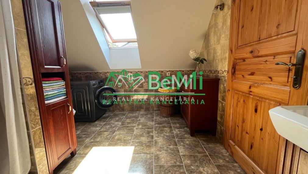 Predaj  rodinný dom -  Brehy /Nová Baňa/    089-12-MIJK