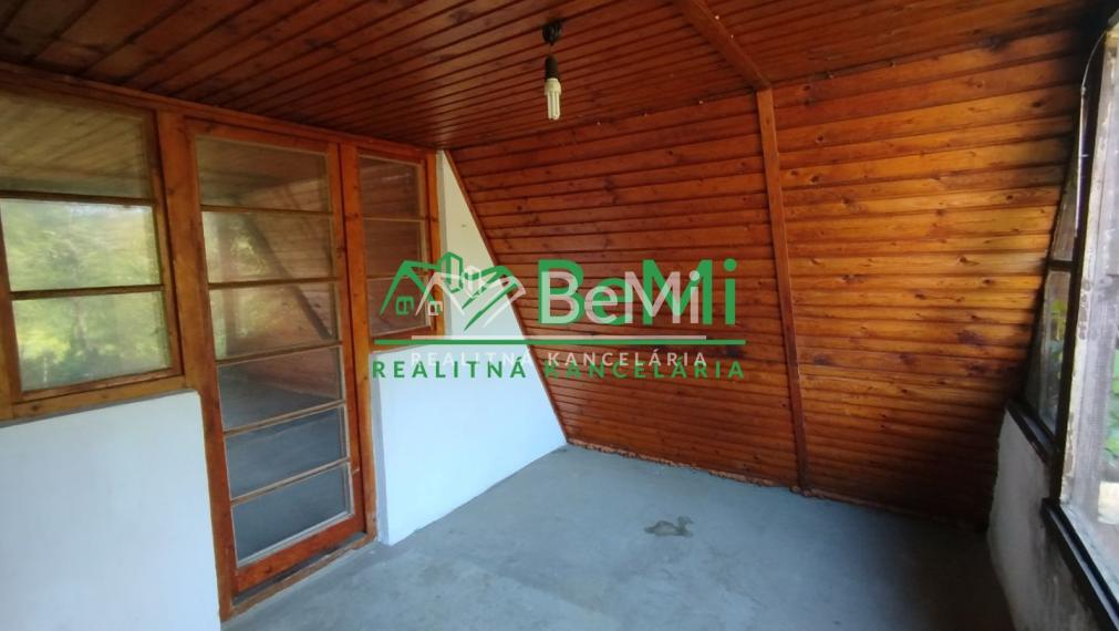 023-13-PAMA Viničný domček s pozemkom pri Branči,okres Nitra