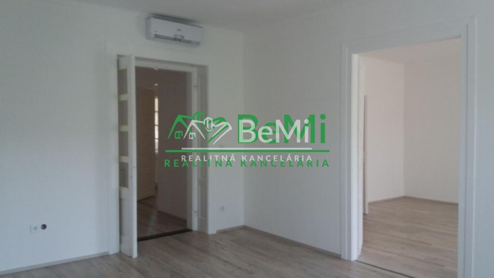 3-izbový byt v centre mesta Miscolc- Výhodná investícia - PREDAJ