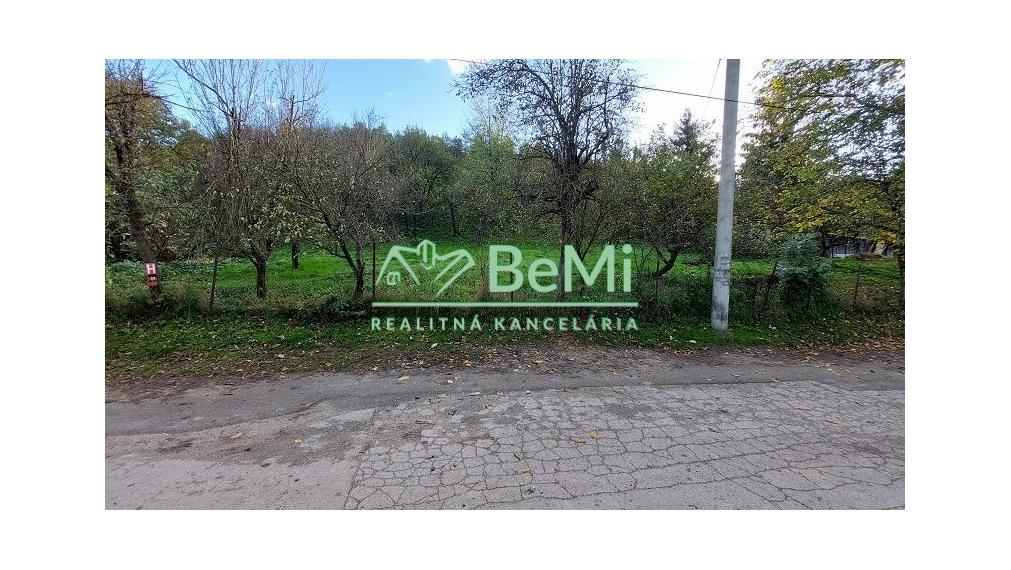 Exkluzívne na predaj stavebný pozemok v obci Lúka