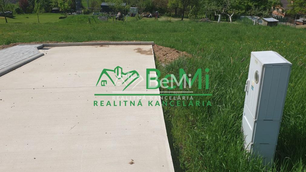 Stavebný POZEMOK ...1142 m2...Horné Hámre (170-14-DARE)